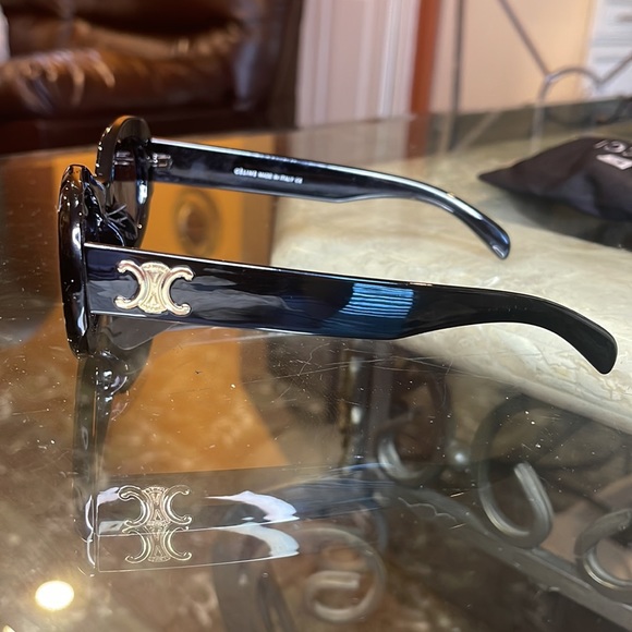Copy- Celinne inspired sunglasses 🕶️ - Picture 3 of 3